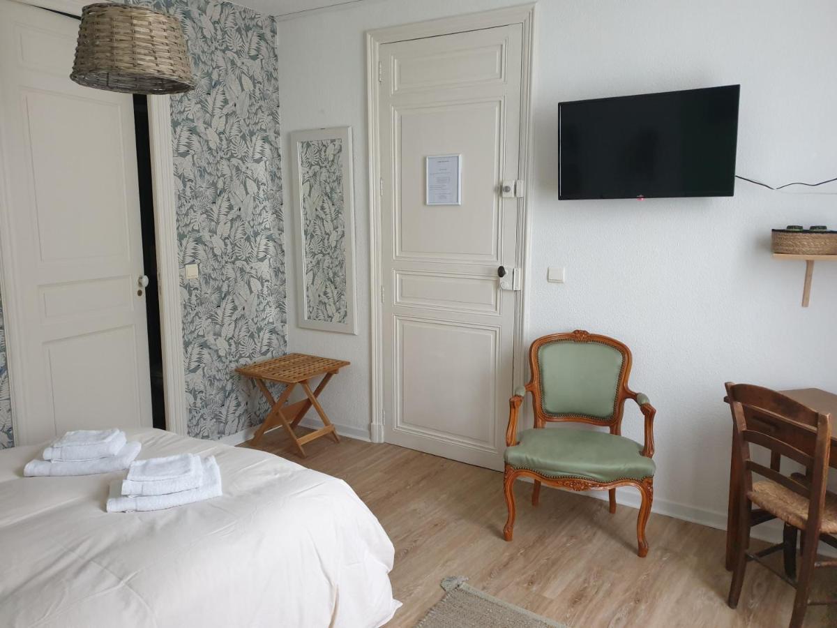 Chambres D'Hotes Et Gites- L'Abri Sous Roche Tautavel Dış mekan fotoğraf
