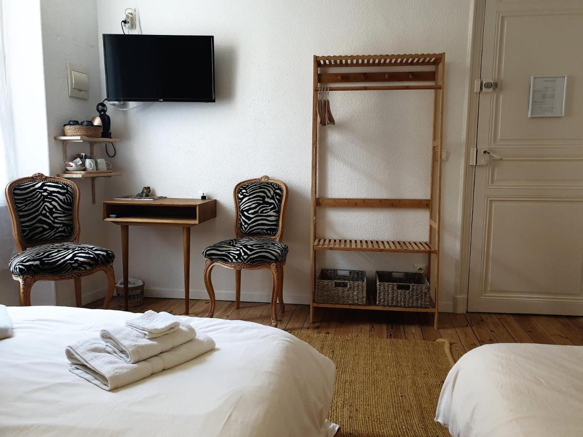 Chambres D'Hotes Et Gites- L'Abri Sous Roche Tautavel Dış mekan fotoğraf